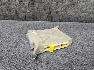 Front Under Dash Fuse Box Mpx Junction Right Assembly Lexus 16-20 Gs-F Gsf oem - Picture 1 of 7