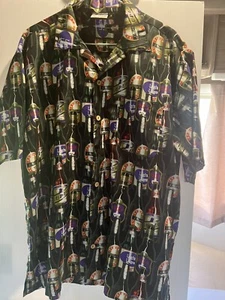 Pacific Cliff Men’s Button Up Short Sleeve Shirt Size M Alcohol Beer - Picture 1 of 5