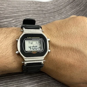 Casio DW-5700 module 691 G-Shock 200m Digital Watch Alarm Chrono Made in Japan - Picture 1 of 12