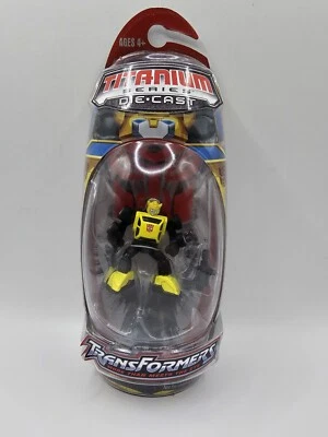 Transformers Bumblebee Die-Cast Titanium Series - Image 1 of 4