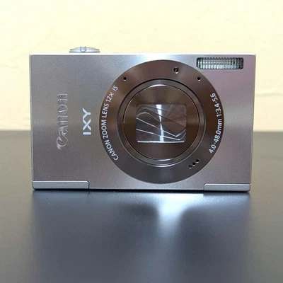 Canon IXY3 argento dal Giappone - Immagine 1 di 4