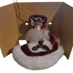 Decorazione donna vittoriana inverno vintage Avon regalo natale collezione 1998 nuova con scatola - Foto 1 di 8