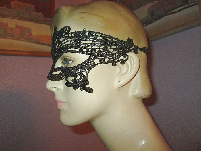 Black Crochet Lace Eye Mask Medieval Steampunk Cosplay Goth Masquerade Festival - Image 1 of 4