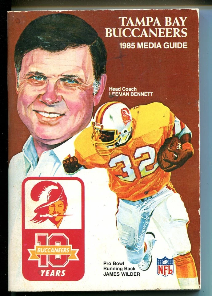 Tampa Bay Buccaneers NFL Football Team  Media Guide-1985-stats-pix-VG/FN - Image 1 of 1