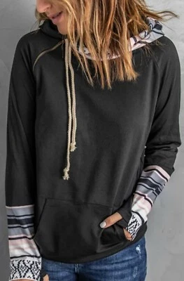 Sudadera con capucha doble agujero para el pulgar con mangas estampado de leopardo talla pequeña Foto 1 de 4