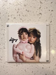 Lola Young ICH BIN NUR F ** KING MYSELF THE BASIC B * TCH CD SIGNIERTE KUNSTKARTE - Bild 1 von 3