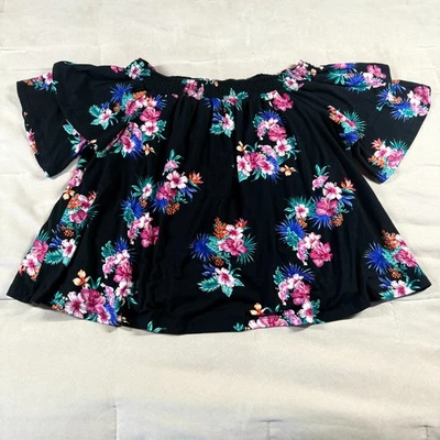 Blusa Hot Kiss Preta Rosa Feminina 2X Plus Floral Boho Cottagecore Manga Flutter - Imagem 1 de 4
