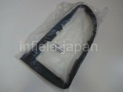 Capó de goma original Nismo SKYLINE GT-R R32 BNR32 Heritage 65810-RHR20 Foto 1 de 4