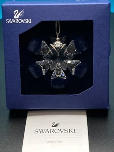 Swarovski Crystal 2007 Christmas Little Star Ornament 884869 NIB - Picture 1 of 9