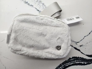 Brand NEW Lululemon Everywhere Belt Bag Plush Fleece 1L - Bone Silver - Picture 1 of 6