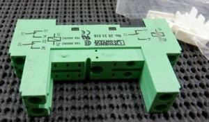 Phoenix Contact PR1-BSC2/2X21 Relay Socket 300VAC For Power Relay - Lot of 8 - Picture 1 of 6