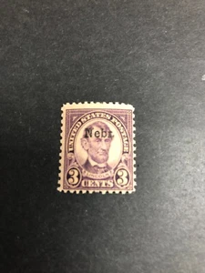 672 High Overprint Mint Never Hinged - Picture 1 of 2
