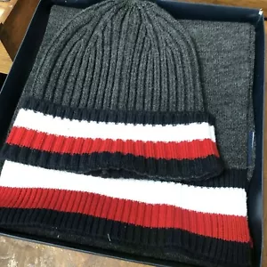 Nwt Tommy Hilfiger Hat And Scarf Set Mens One Size Beanie Red/White/Blue Gray - Picture 1 of 6