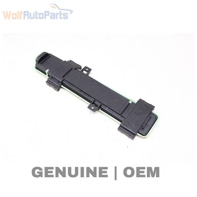 Mercedes-Benz C63 AMG S 2015-2021 2023 - Cubierta de filtro de aire de cabina 2058307200 Foto 1 de 4