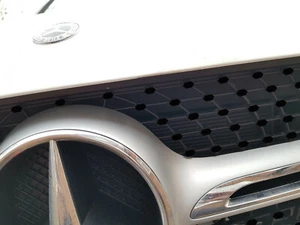 Mercedes Benz GLC C253 Schwarz Glanz Aufkleber/Decals für Diamant/Waben Kühlergrill - Bild 1 von 4