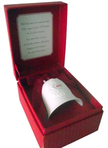 Hallmark 2007 Porcelain Bell Christmas Holiday Dated White Bow Wreath Red Box - Picture 1 of 4
