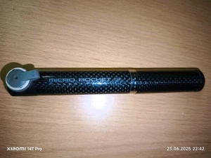 MICRO ROCKET CARBON Pumpe Presta Ventile bis zu 11Bar - Bild 1 von 8