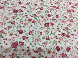 Lecien-Quilters First-Roses-100% Cotton - Picture 1 of 4