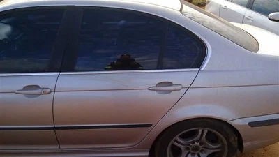 Puerta trasera del conductor sedán mercado de Canadá para BMW 320i 179336 01-05 Foto 1 de 4