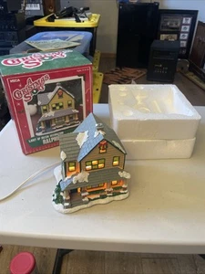 NECA A Christmas Story RALPHIES HOUSE Light Up Resin Christmas Village in Box - Picture 1 of 19