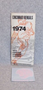 1974 CINCINNATI BENGALS  Football Press Radio Tv MEDIA GUIDE & STICKER VG/F - Picture 1 of 4