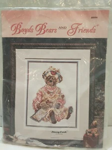 Boyds Bears & Friends Rosemary Bearhugs patrones de punto de cruz por Stoney Creek  - Imagen 1 de 10