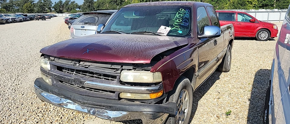 2002 Chevrolet Silverado 1500 4.8L Engine Motor OEM 161K Miles - LKQ436915786 - Image 1 of 4