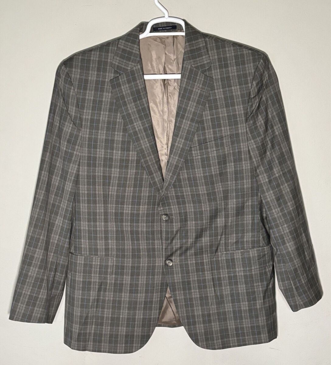 Loro Piana Two-Button Wool Suits & Blazers for Men for sale Loro Piana Two-Button Wool Suits & Blazers for Men for sale