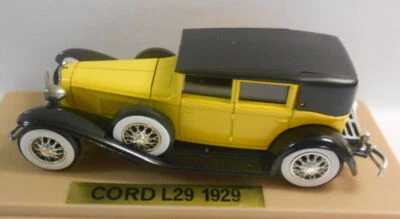 Solido 1/43 Scale Metal Model - SO228 CORD L 29 55 DARK YELLOW - Image 1 of 2