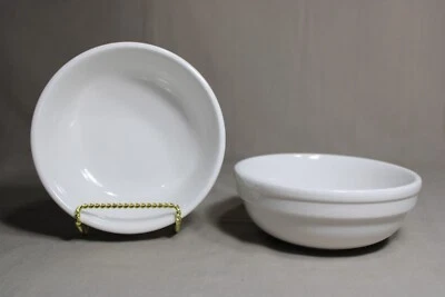 2 cuencos apilables de sopa/cereal de porcelana blanca CRATE & BARREL Foto 1 de 3