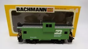 Nuovo con scatola - Scala HO Bachmann Burlington Northern Wide Vision Caboose - Nuovo con scatola - Foto 1 di 1
