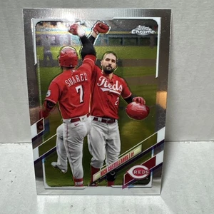 Topps 2021 refractor de prisma cromado #205 Nick Castellanos Cincinnati Reds - Imagen 1 de 2