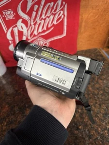 MiniDV Camcorder JVC 700x Digital Zoom GR-DVL720U (LOOK) FREE SHIP - Picture 1 of 8