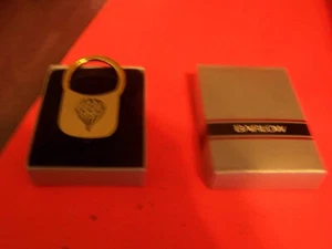 Cray Research Inc Gold coloroed keychain - Picture 1 of 3