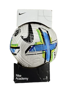 Pallone da calcio Nike Academy taglia 5 nero, blu, verde, giallo/lime multicolore NUOVO - Foto 1 di 2