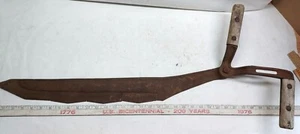 Vintage Sickle Scythe Hay - Ice Saw - Hand Saw - 18" cutting Blade - Picture 1 of 15