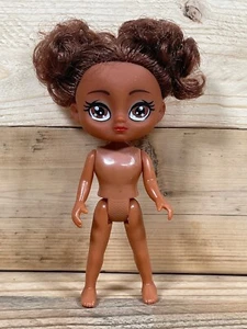 Greenbrier International Afroamerikanische Puppe 5 Zoll lockiges Haar Mädchen Mode Spielzeug - Bild 1 von 9