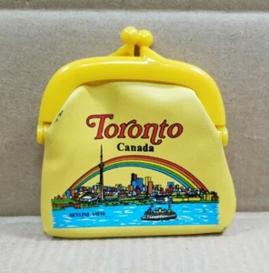 Vintage Toronto Canada Skyline Pleather 3.5"x3" Coin Purse Plastic Snap Yellow - Picture 1 of 3