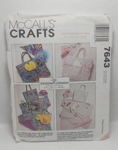 Borsa da picnic e tappetino reversibile + tovaglietta modello da cucire di McCall's Crafts (7643) - Foto 1 di 2