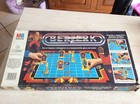 Rarissimo gioco di societa’ Milton Bradley Berzerk MB 1980 da collezione