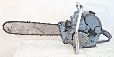 Motosierra Homelite con cremallera de colección buena compresión y chispa de colección antigua Foto 1 de 4