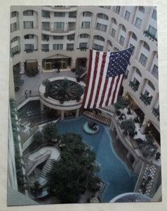 Grand Hyatt Hotel Washington D.C. Postcard (F1) - Picture 1 of 2