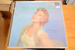 DINAH SHORE "HOLDING HANDS AT MIDNIGHT" LP 12" VINYL VG+ CHEESECAKE RCA VICTOR - Picture 1 of 4