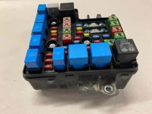 Relay/Fuse Box Engine Compartment US Market Fits 10-12 ELANTRA 179773 - Picture 1 of 12