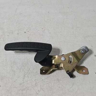 ⭐️ Manija de puerta interior derecha para pasajero delantero Dodge Ram 1500 Ram 2500 2002-2008 OEM Foto 1 de 4