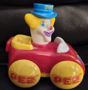 Vintage 1999 SHELCORE CLOWN CAR PEZ Dispenser COLLECTOR - Picture 1 of 4