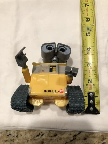 Disney Pixar Wall-e PVC Figure Cake Topper Walle Cover