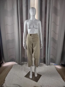 Gap Curvy Women's Beige, Tan, Cotton 2 Pocket Capri Pants Size 12 - Picture 1 of 11