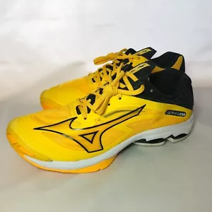 MIZUNO Volleyball Shoes WAVE LIGHTNING Z7 V1GA2200 Yellow Black Unisex NEW - Picture 1 of 11