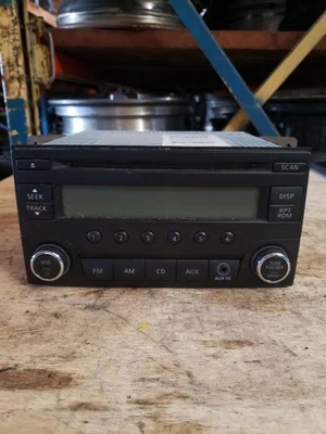 Conjunto de receptor de rádio AM-FM Hatchback Note compatível com 14-19 VERSA 226411 - Imagem 1 de 4